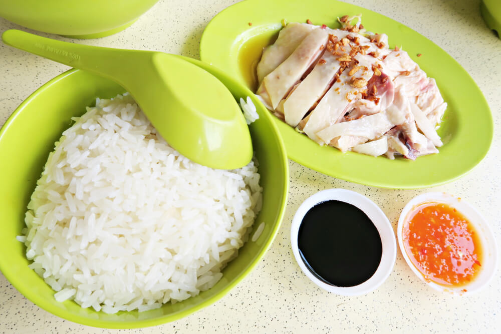 5-singaporean-delicacies-and-where-find-them-after-circuit-breaker-period-chicken-rice