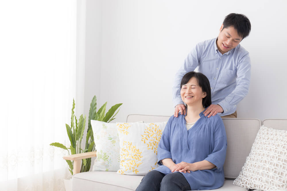 mothers-day-2020-7-day-love-your-mom-challenge-asian-mother-son