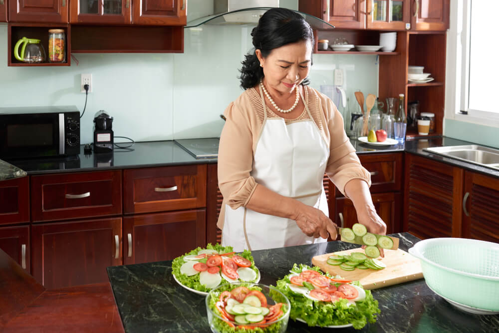 mothers-day-2020-7-day-love-your-mom-challenge-asian-woman-cooking