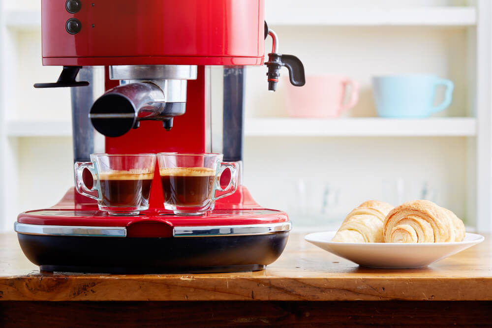 7-things-you-need-brew-perfect-cup-coffee-home-espresso-machine
